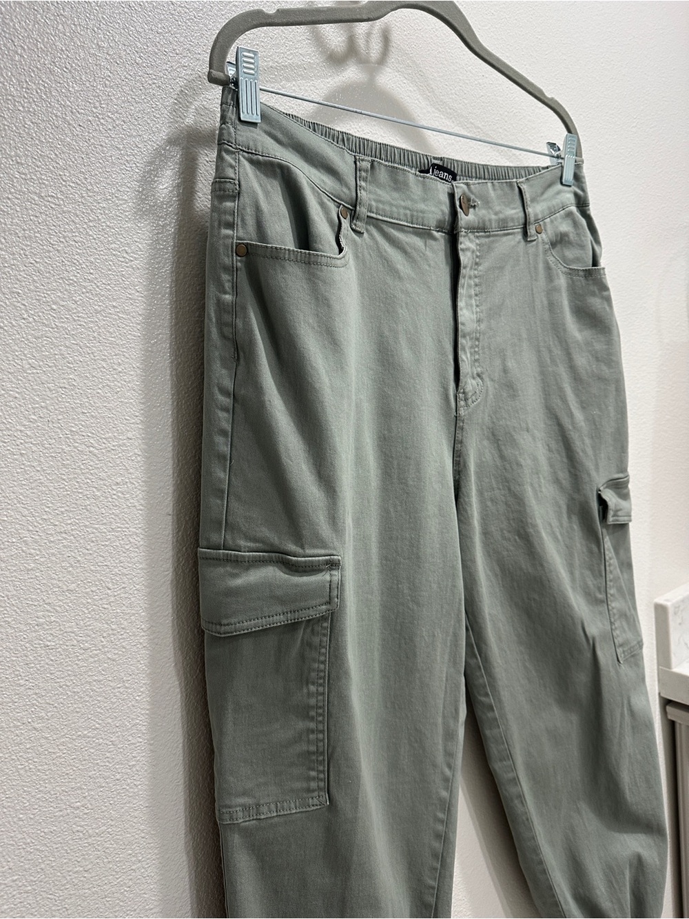 d. jeans Sage Green Cargo Joggers - Picture 2 of 6
